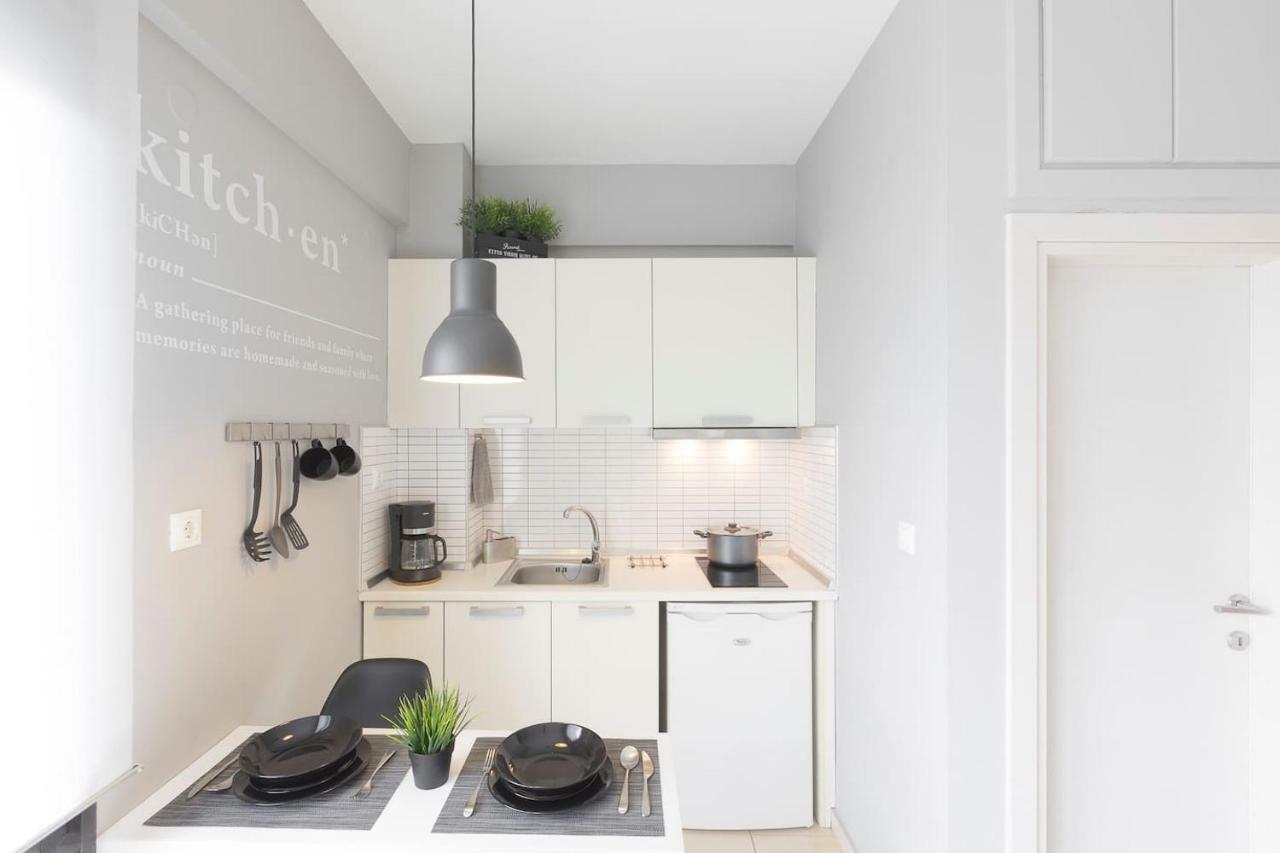 F & B Collection - Escape Avenue Apartment Thessaloníki Ngoại thất bức ảnh